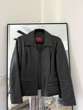 Kathy Van Zeeland Black Leather Zip Jacket